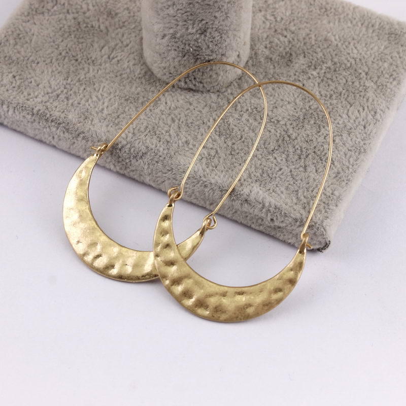 Fashion Korean Stylish Moon Shape Colorful Acetate Acrylic Earrings Big Hook Hoop Earrings for women