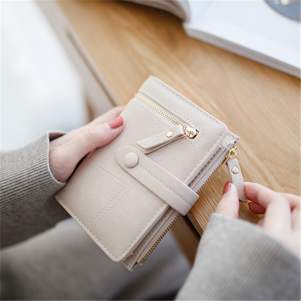 Zipper buckle 2 fold clutch