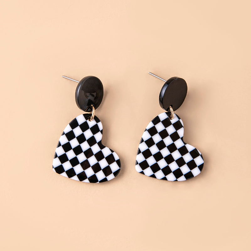 Fashion Chequered Print Love Heart Acrylic Pendant Drop Earrings For Women