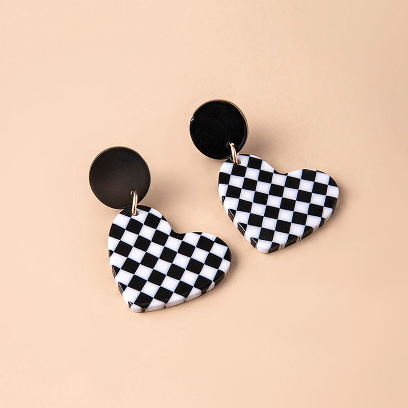 Fashion Chequered Print Love Heart Acrylic Pendant Drop Earrings For Women