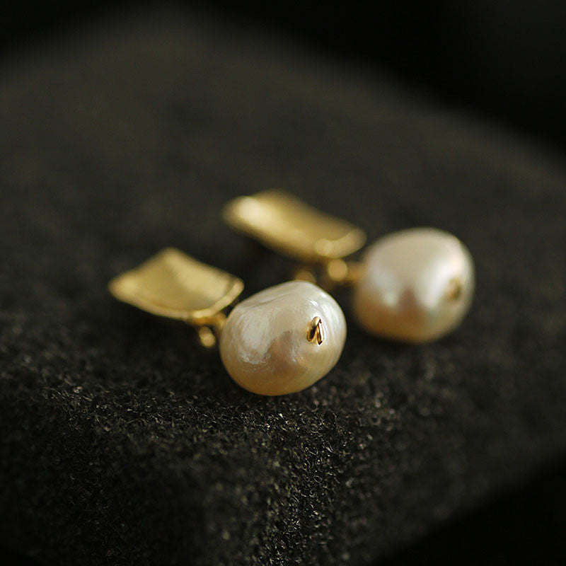 Baroque Pearl Stud Earrings Women