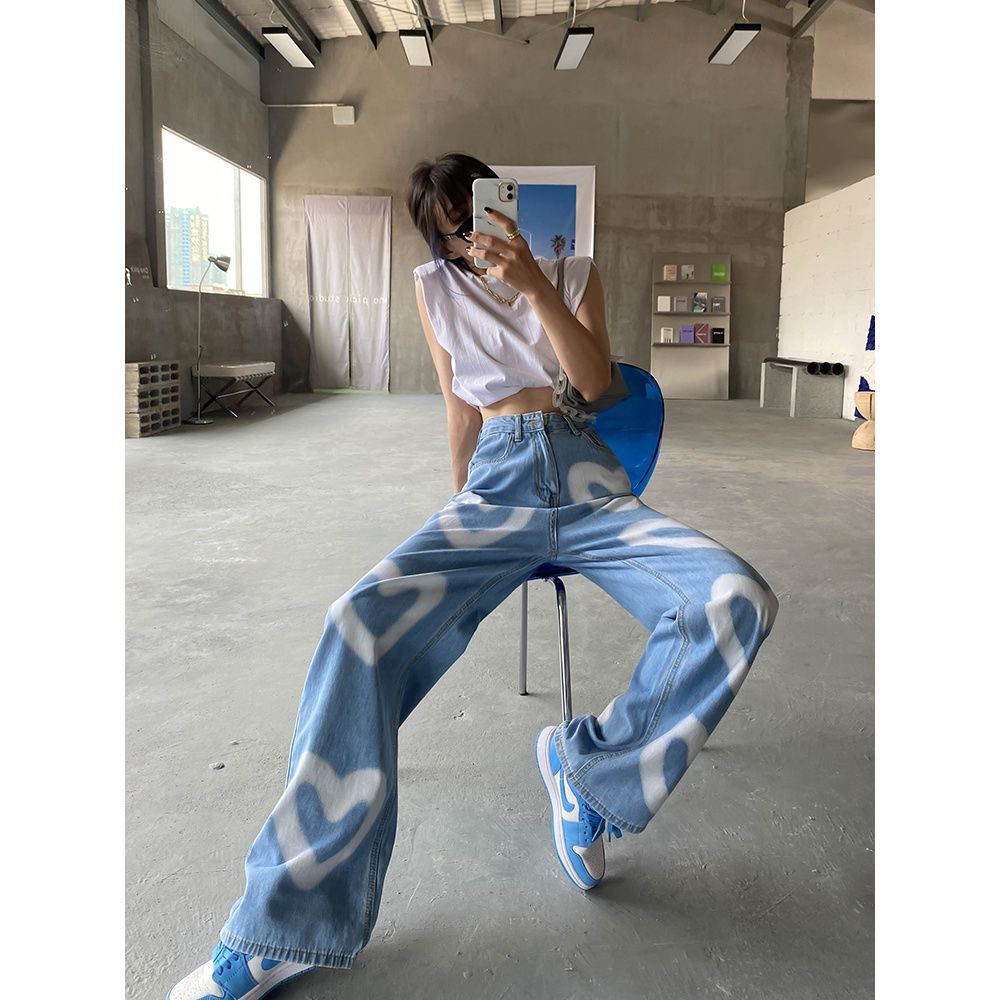 Women's High Waist Wide Leg Mopping Long Graffiti Heart Print Jeans