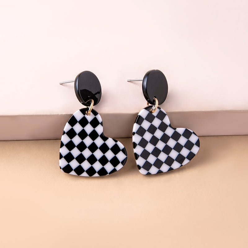 Fashion Chequered Print Love Heart Acrylic Pendant Drop Earrings For Women