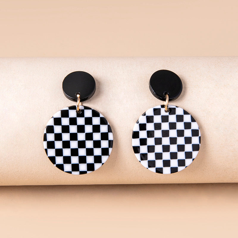 Black White Chequered Print Round Acrylic Pendant Drop Earrings For Women