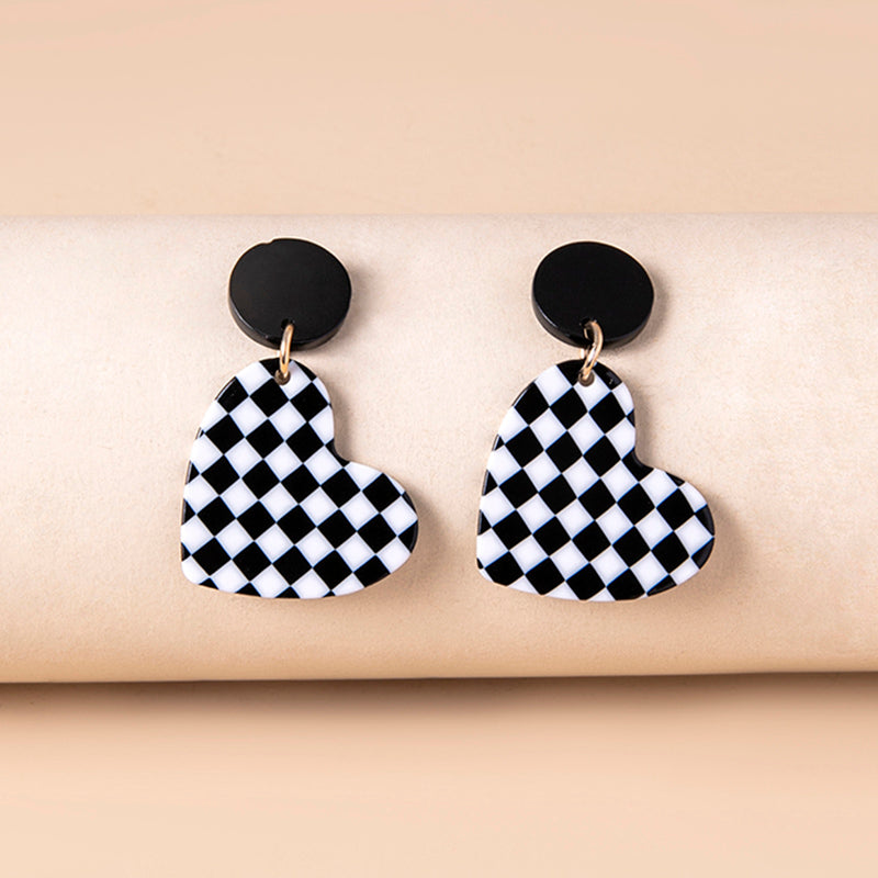 Fashion Chequered Print Love Heart Acrylic Pendant Drop Earrings For Women