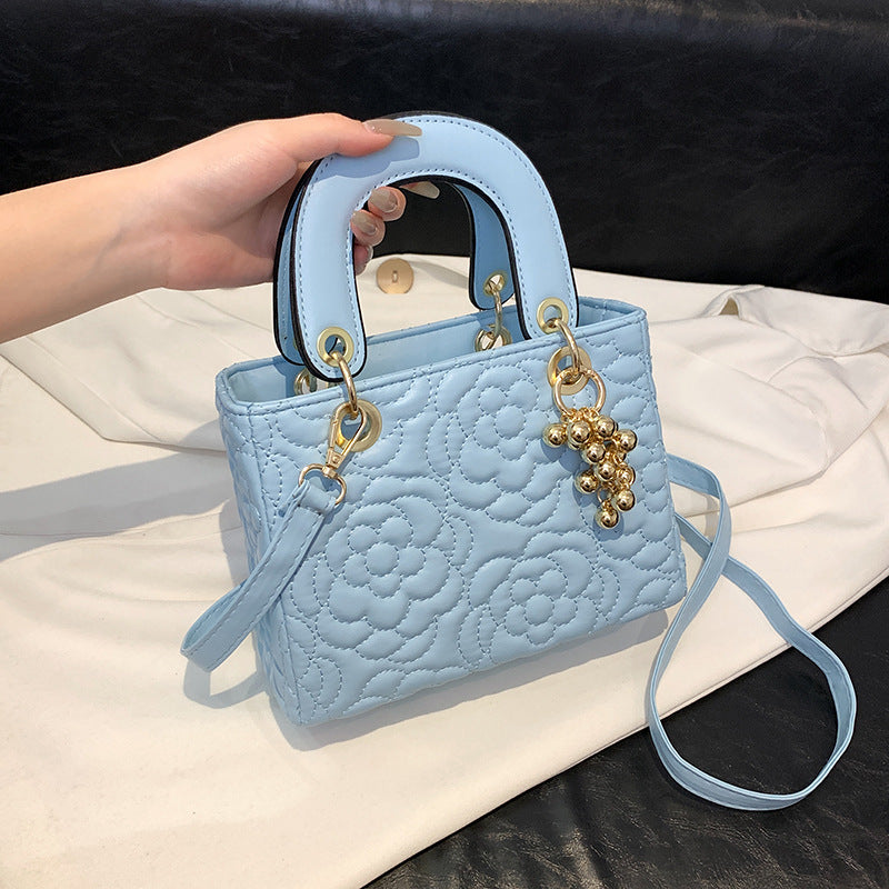 Women's Fashionable Embroidered Shoulder Handbag