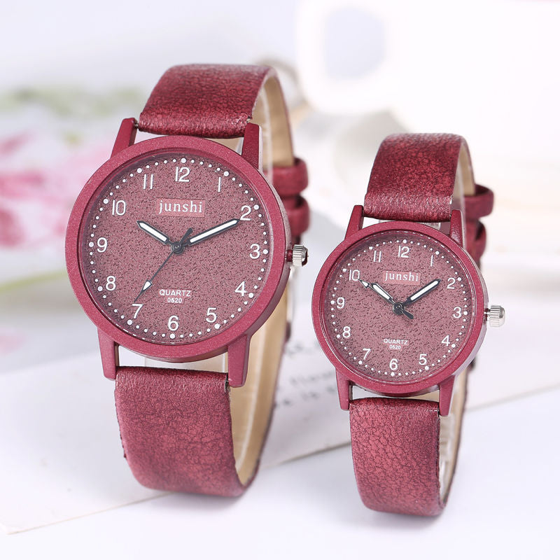 Casual fashion men and women couple quartz watches