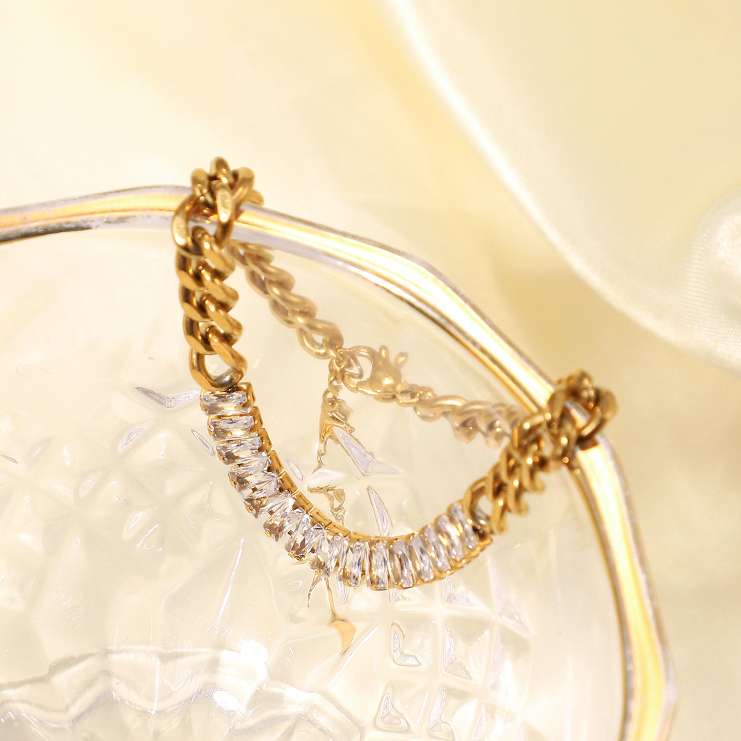 Ladies Fashion Zircon Stitching Chain Bracelet Women