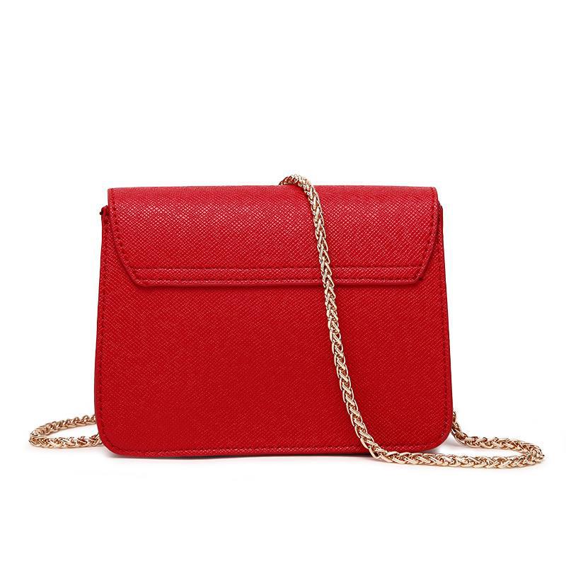 Chain ladies shoulder bag