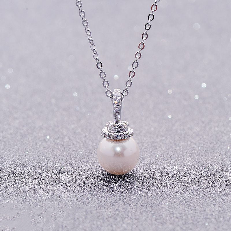 Fashion Simple Pearl Necklace Clavicle Chain Women