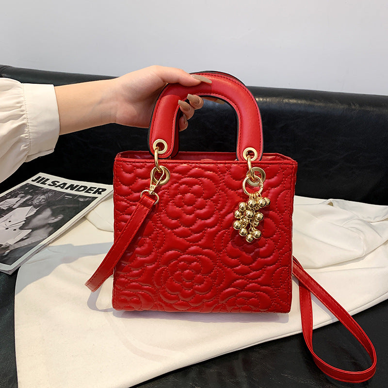 Women's Fashionable Embroidered Shoulder Handbag