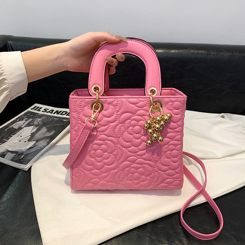 Women's Fashionable Embroidered Shoulder Handbag