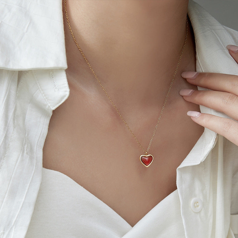 Simple Personality Red Agate Necklace Women Heart Shape