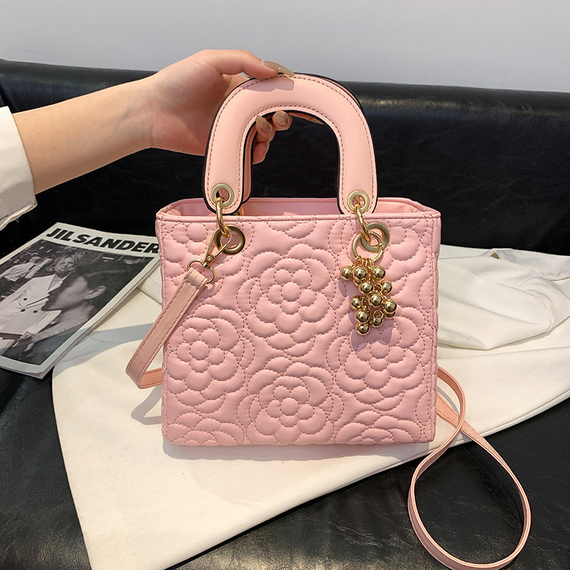 Women's Fashionable Embroidered Shoulder Handbag