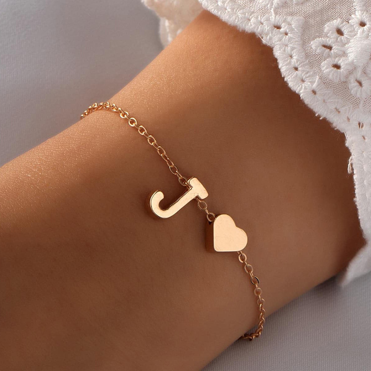 Simple Fashion Love Bracelet Women Retro Personality